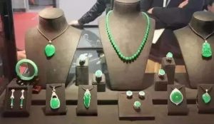 王吉舟：翡翠投资【音频】-duli.today